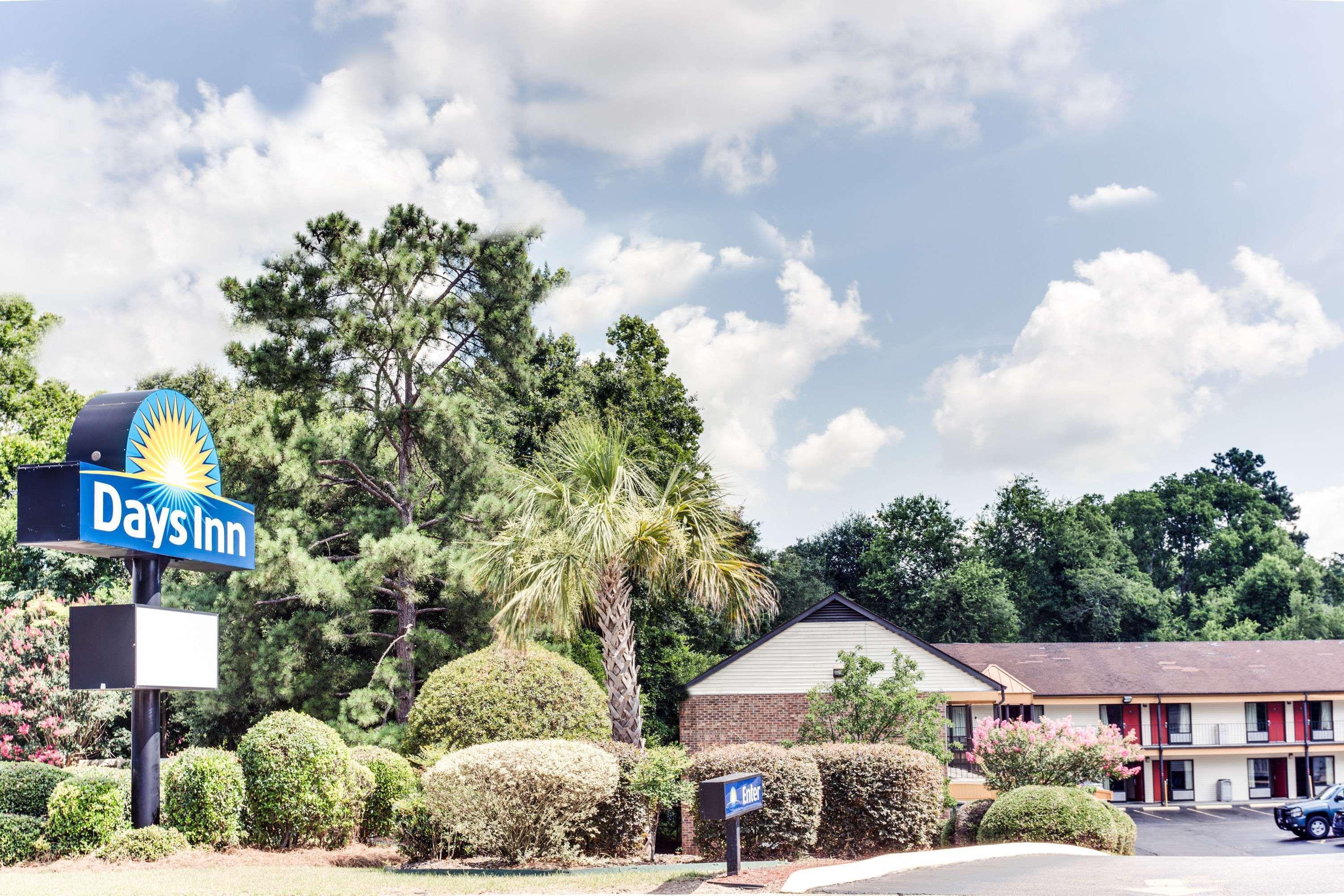 Americas Best Value Inn Aiken Exterior photo
